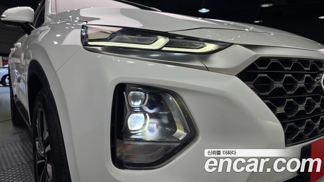Hyundai Santafe 2019 — photo 8