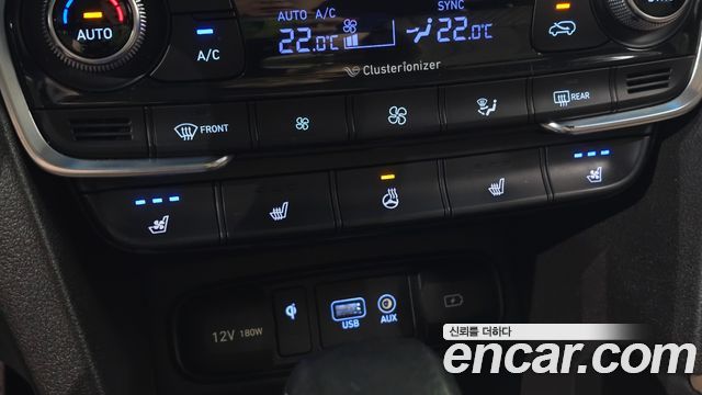 Hyundai Santafe 2019 — photo 29