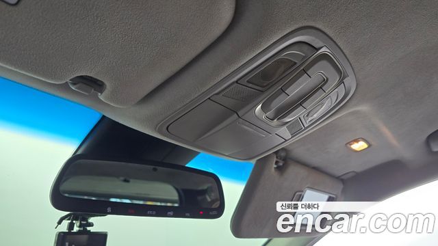 Hyundai Santafe 2019 — photo 33