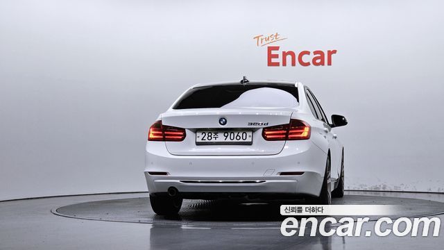 BMW 3-Series 2012 — photo 4