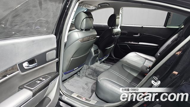 Kia K9 2015 — photo 18