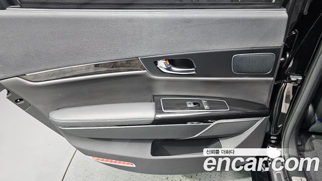 Kia K9 2015 — photo 15