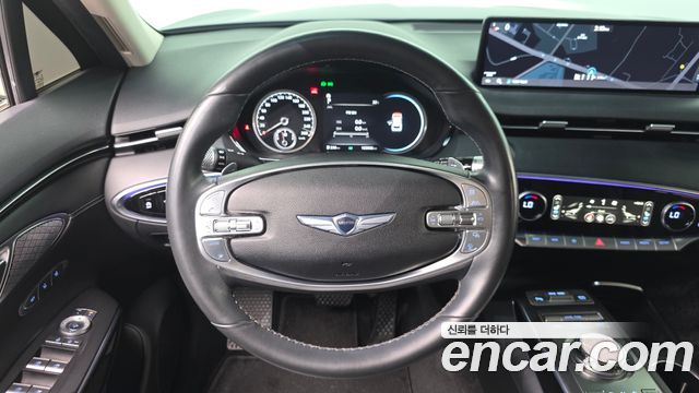 Genesis GV70 2022 — photo 19