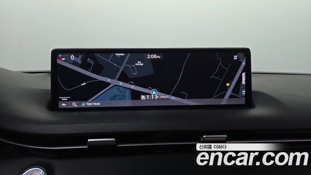 Genesis GV70 2022 — photo 26