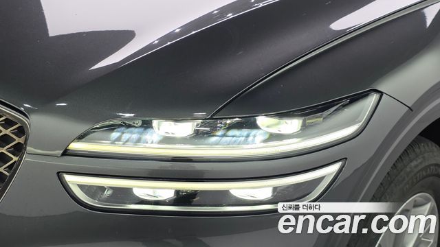 Genesis GV70 2022 — photo 8