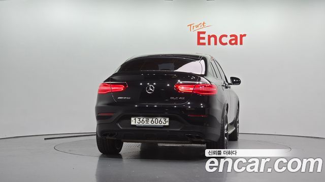Mercedes-Benz GLC-Class 2019 — photo 4