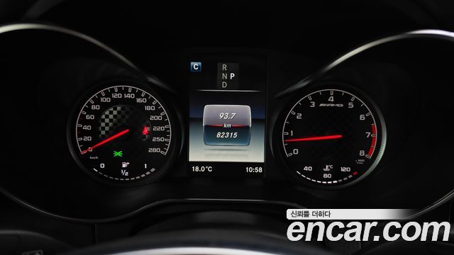 Mercedes-Benz GLC-Class 2019 — photo 11