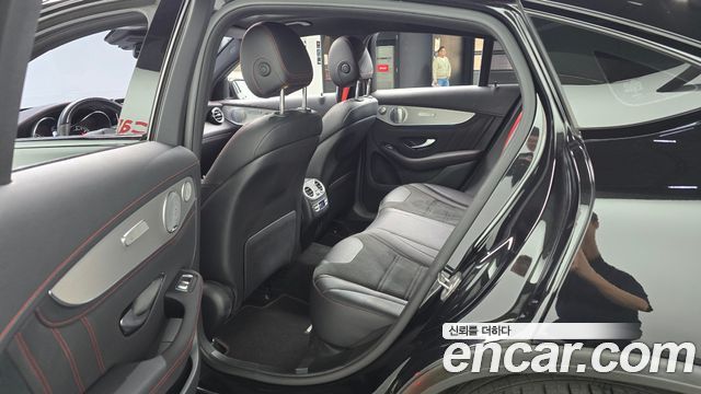 Mercedes-Benz GLC-Class 2019 — photo 17