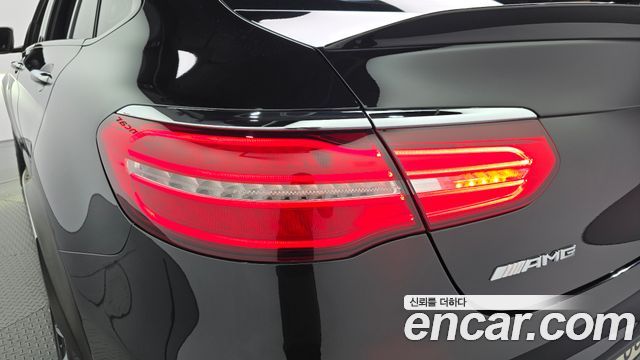 Mercedes-Benz GLC-Class 2019 — photo 9