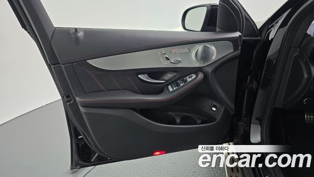 Mercedes-Benz GLC-Class 2019 — photo 14