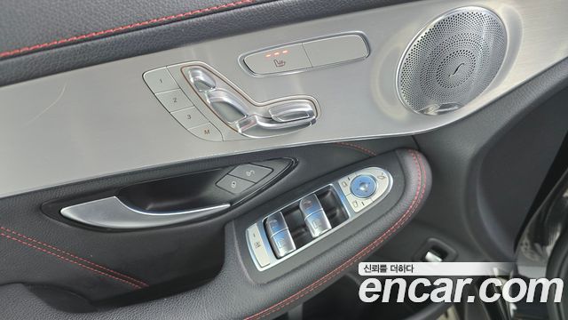 Mercedes-Benz GLC-Class 2019 — photo 27