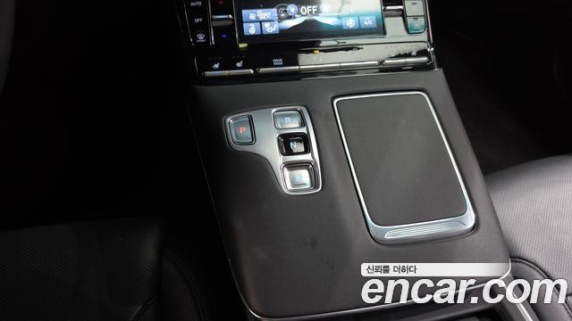 Hyundai Grandeur 2023 — photo 12