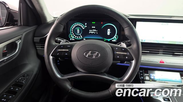 Hyundai Grandeur 2023 — photo 18