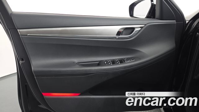 Hyundai Grandeur 2023 — photo 14