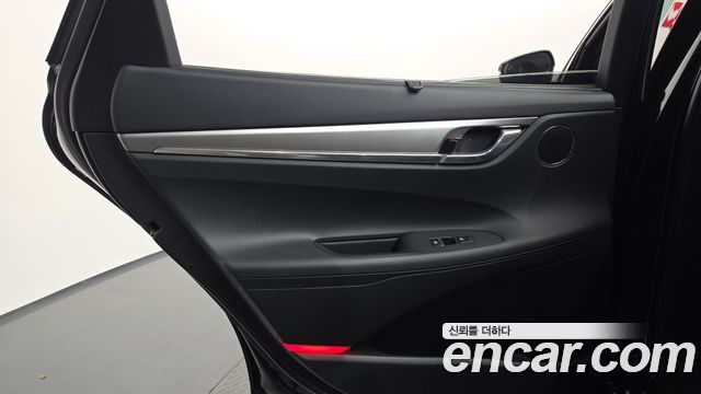 Hyundai Grandeur 2023 — photo 15