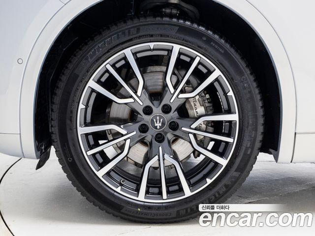 Maserati Grecale 2024 — photo 5