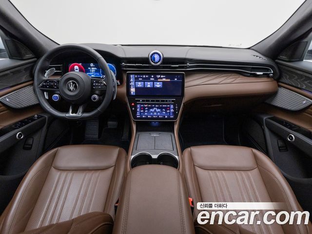 Maserati Grecale 2024 — photo 7