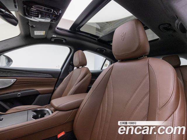 Maserati Grecale 2024 — photo 10