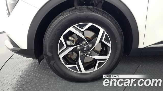 Kia Sportage 2022 — photo 5