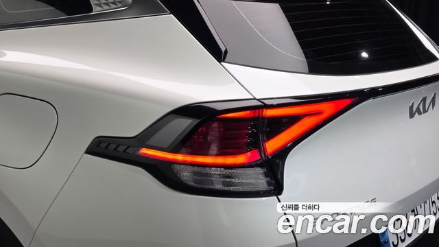Kia Sportage 2022 — photo 9