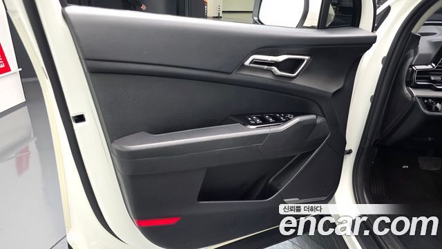 Kia Sportage 2022 — photo 14