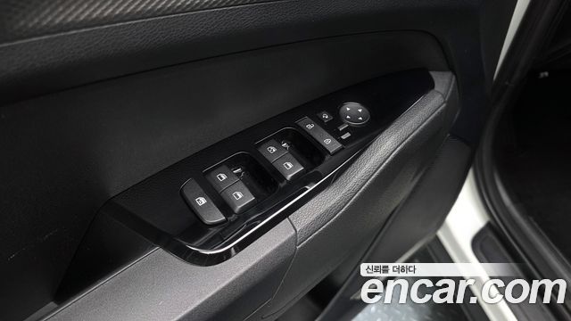 Kia Sportage 2022 — photo 29