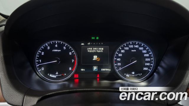 Hyundai Genesis 2015 — photo 8