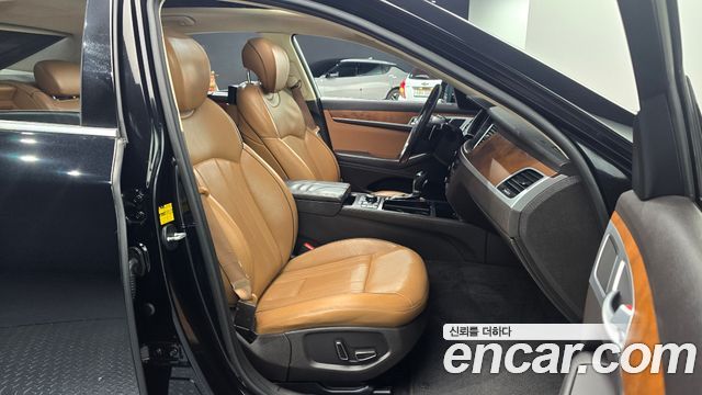 Hyundai Genesis 2015 — photo 10
