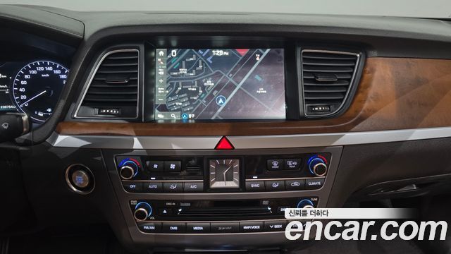 Hyundai Genesis 2015 — photo 15