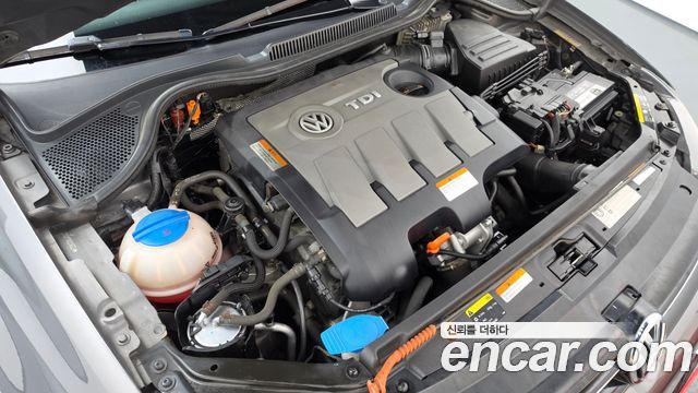 Volkswagen Polo 2013 — photo 6