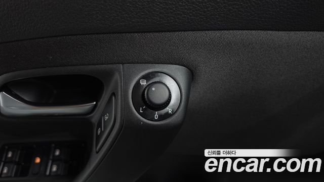Volkswagen Polo 2013 — photo 19