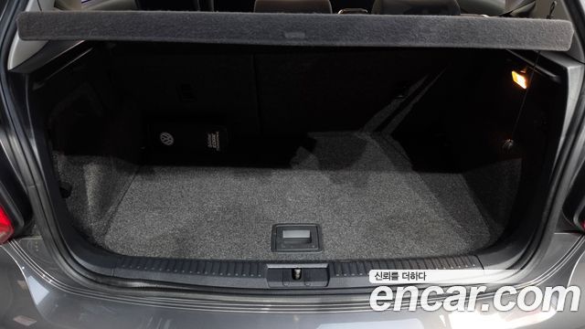 Volkswagen Polo 2013 — photo 20