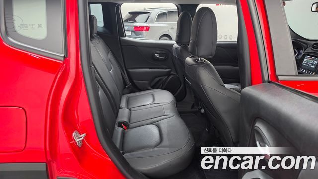 Jeep Renegade 2020 — photo 17