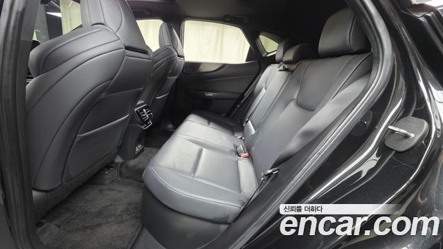 Lexus NX 2022 — photo 18