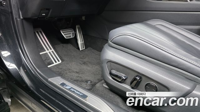 Lexus NX 2022 — photo 24