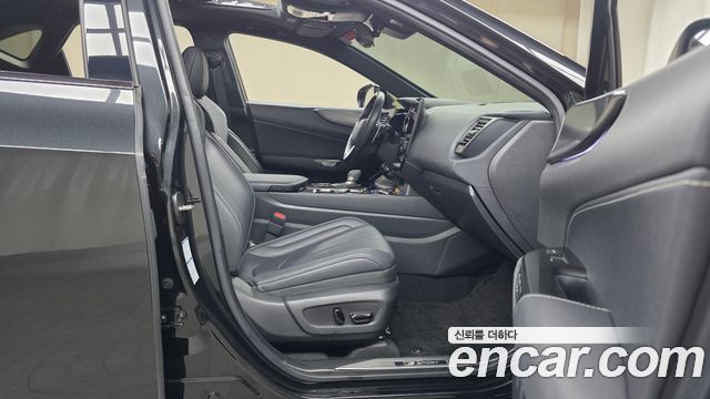 Lexus NX 2022 — photo 16