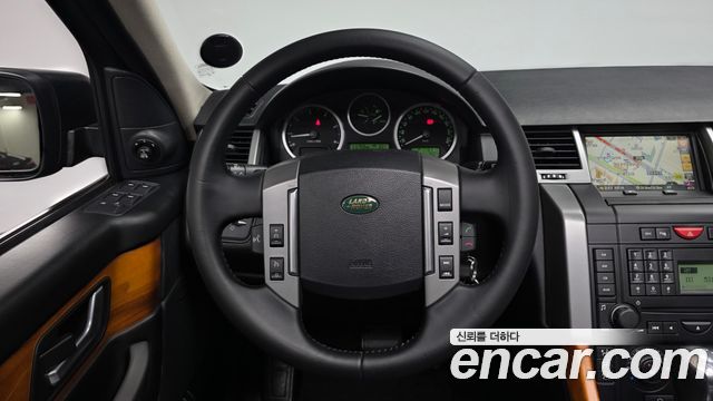 Land Rover Range Rover Sport 2009 — photo 19