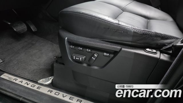 Land Rover Range Rover Sport 2009 — photo 24