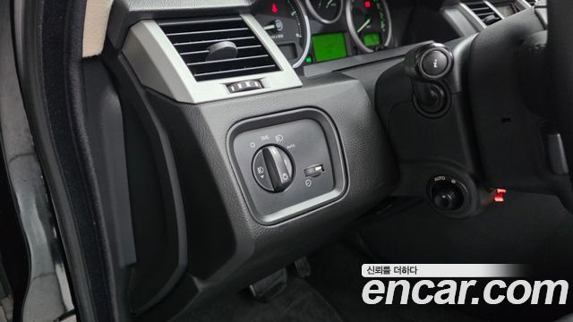 Land Rover Range Rover Sport 2009 — photo 30