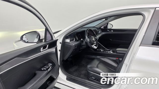 Kia K5 2020 — photo 10