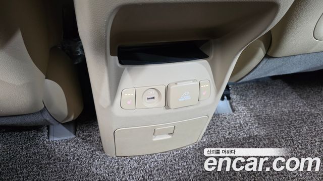Kia Canival 2019 — photo 25