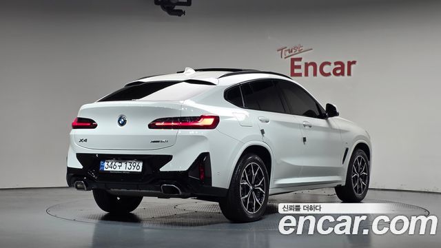 BMW X4 2023 — photo 2