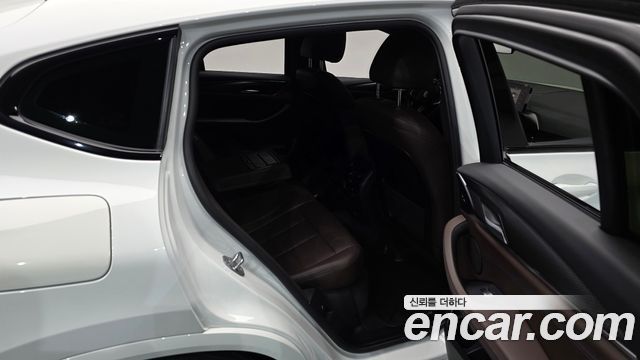 BMW X4 2023 — photo 18