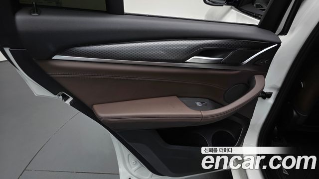 BMW X4 2023 — photo 15