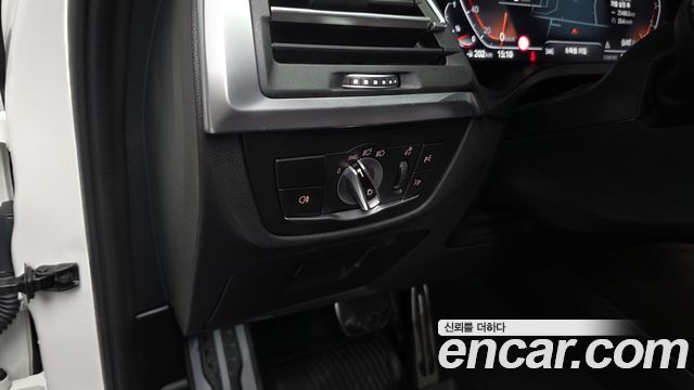 BMW X4 2023 — photo 29