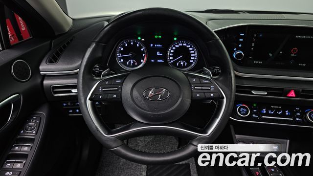 Hyundai Sonata 2020 — photo 18