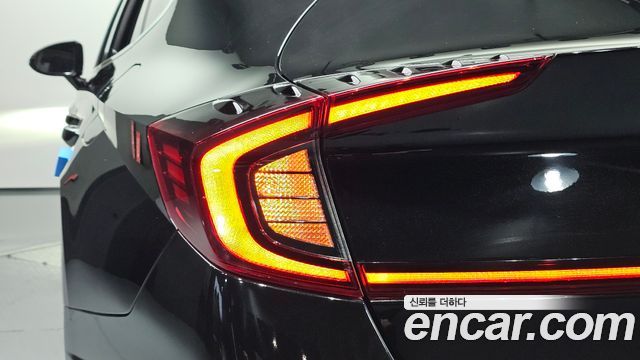Hyundai Sonata 2020 — photo 9