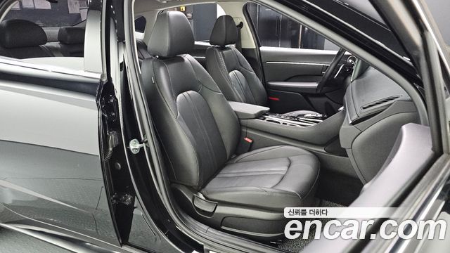 Hyundai Sonata 2020 — photo 16