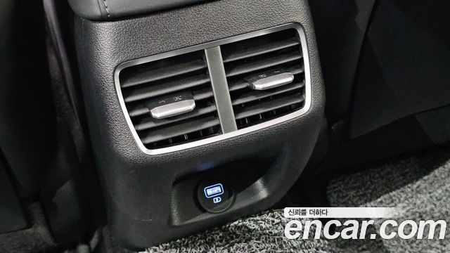 Hyundai Sonata 2020 — photo 32