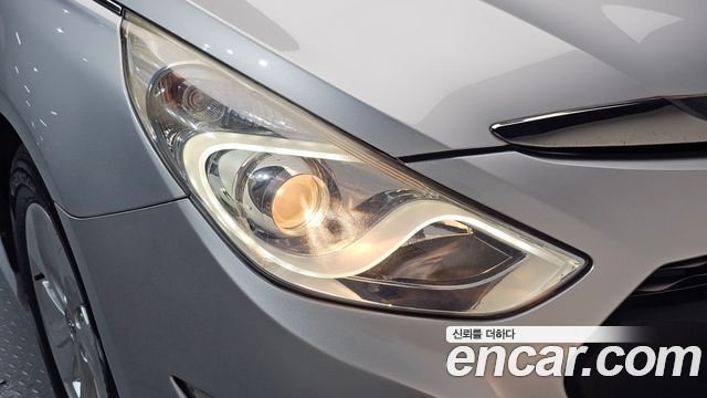 Hyundai Sonata 2014 — photo 8